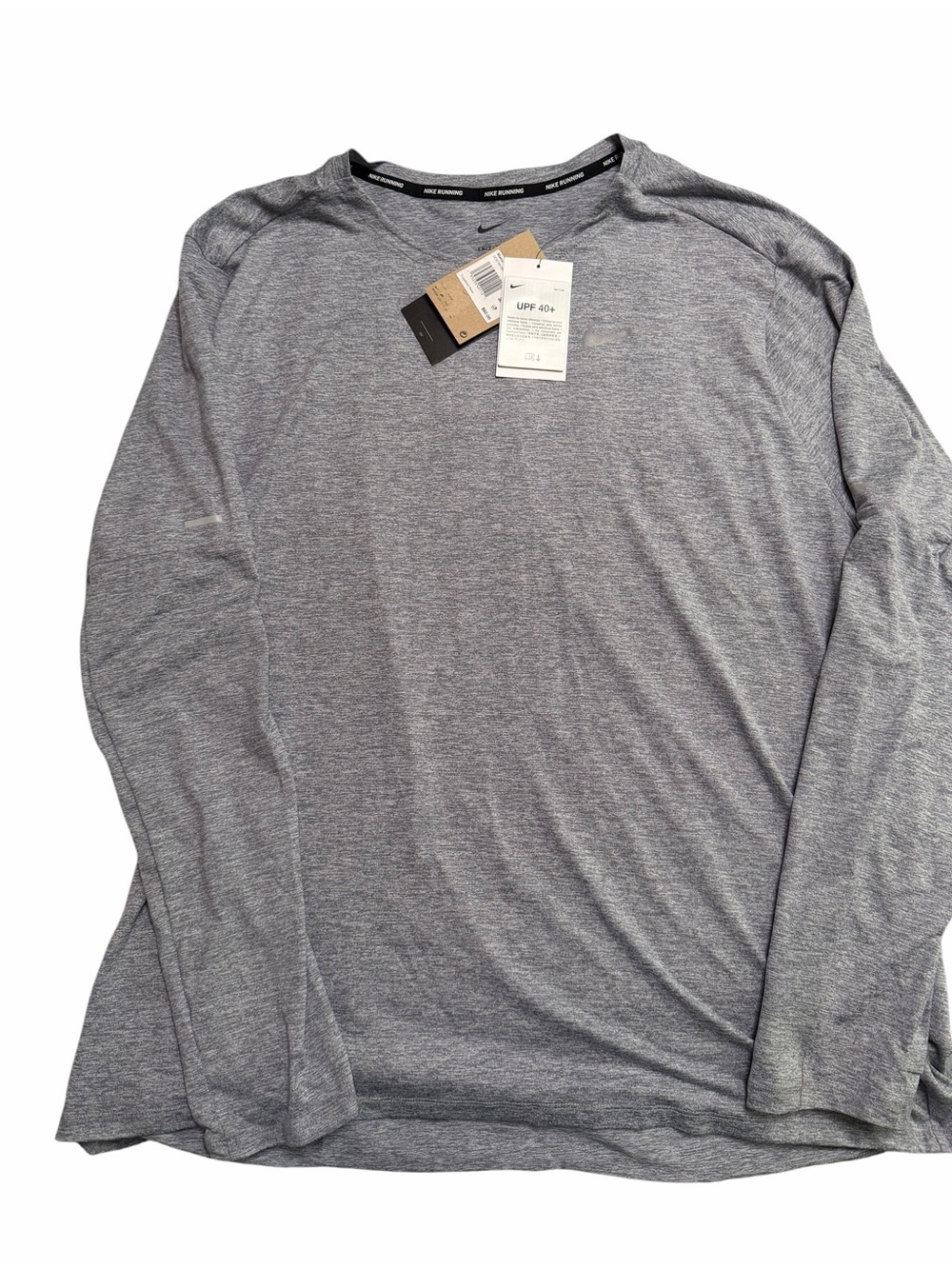 Nike Men’s Long Sleeve Athletic Tee — Heather Gray